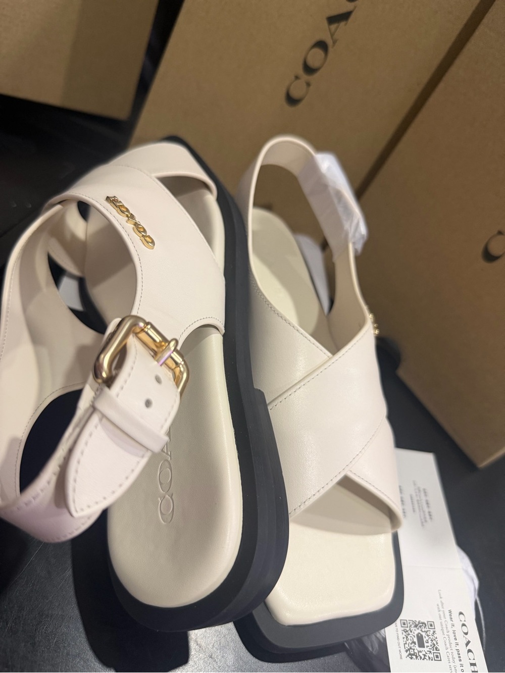 Coach Chalk Leather Crisscross Slide Sandals with Gold Logo CAP62 size 7.5 B - Picture 9 of 16